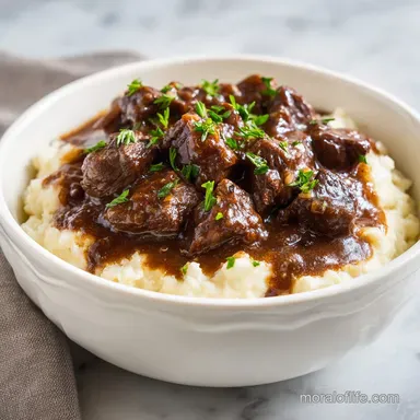 Pioneer Woman Beef Tips and Gravy in 110 Minutes for 6 Servings
